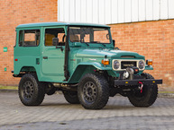 The FJ Company 1979 FJ40 294257 Rustic Green - Outdoors Studio